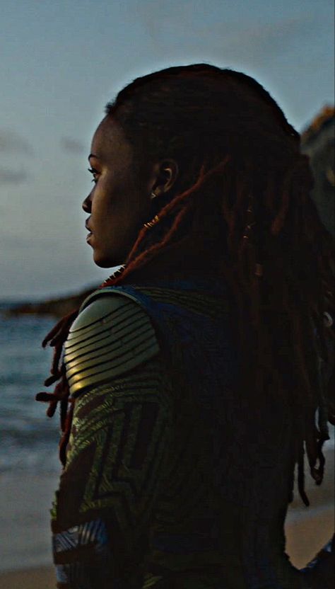 Nakia Wakanda Forever, Nakia Aesthetic, Nakia Black Panther, Female Avengers, Shuri Black Panther, Black Panther 2018, Marvel Couples, Black Panther Wakanda Forever, Lupita Nyongo