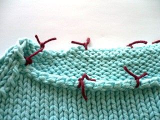 Knitting Help, Knitting Stitches Tutorial, Knitting Basics, Knit Edge, Knitting Instructions, Crochet Tutorials, Knitting Magazine, Knitted Wit, Bind Off