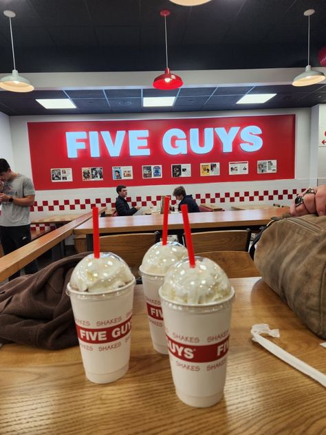 Oreo Milkshakes!!! Five Guys Milkshake, Cookies And Cream Milkshake, Oreo Milkshake, Five Guys, Milkshakes, Summer Bucket Lists, Summer Bucket, Cookies And Cream, I Love Food