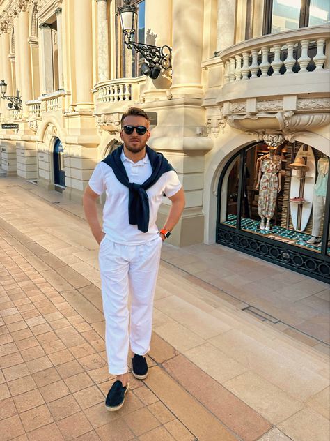 #mensfashion #monaco #stockholmstyle Monaco Outfit Men, Monaco Outfit, Monaco Grand Prix, Stockholm Fashion, Grand Prix, Monaco, Ootd, Mens Outfits, Quick Saves