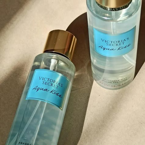 #original “Aqua Kiss” body splash by Victoria’s Secret is available at 70k🇺🇬. Call/Whatsapp 0704 261 720 for deliveries. . #beautytrendsuganda #victoriassecret #aquakiss #freshscents #giftidea #wcw #freshallday #kampala #uganda #eastafrica Soft Perfume, Victoria Secret Body Mist, Scented Body Lotion, Bronzer Makeup, Kampala Uganda, Lotion Gift, Sweet Perfume, Perfume Body Spray, Body Splash