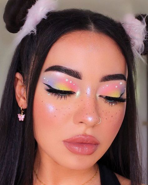 Chvker Jewelry 💞 on Instagram: “This eyeshadow is everything 💖🌈✨ @maryliascott in our blush butterfly earrings 🦋 Shop 30% off with code MEMORIAL through 5/26 💎” Rainbow Makeup Looks, Edc Makeup, Dreamy Butterfly, Faux Freckles, Bold Makeup Looks, Rave Makeup, Rainbow Makeup, Unique Makeup, Bold Makeup