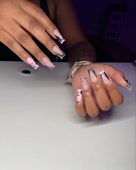 Nail Appointment, Nails Y2k, Spring Acrylic Nails, Pretty Accessories, Hard Nails, Work Nails, Inspired Nails, Dope Nail Designs, Short Square Acrylic Nails