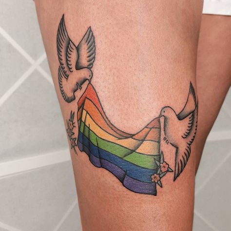 Pride Tattoo, Tattoos For Lovers, Lesbian Art, Amazing Spiderman, For Lovers, Tattoo Studio, Sleeve Tattoos, Tattoo Ideas, Pasta