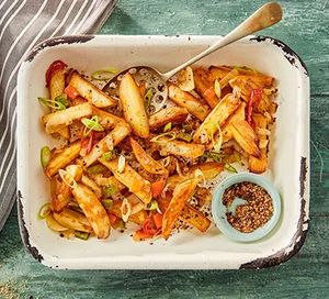 Salt & pepper chips Salt And Pepper Chips, Chunky Chips, Processor Recipes, Watermelon Salsa, Pepper Seasoning, Veggie Meals, Veggie Food, Bbc Good Food, Cookery Books