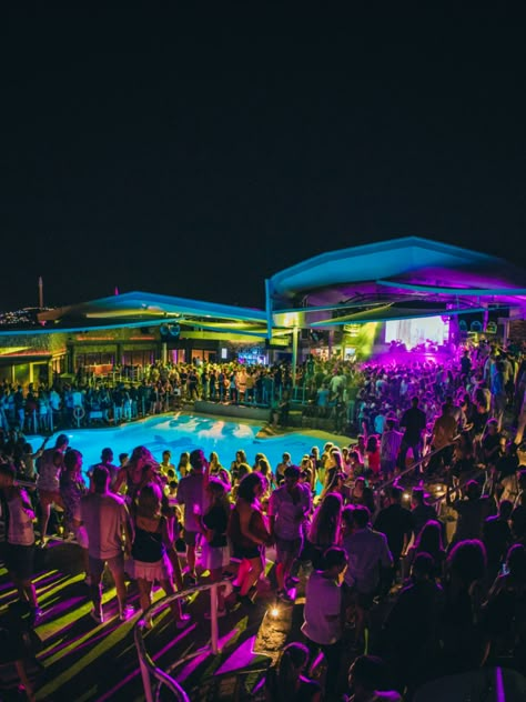 The gem of Mykonos Nightlife Mykonos Party Aesthetic, Mykonos Aesthetic Night, Mykonos Clubs, Zante Nightlife, Mykonos Club, Italian Night Club, Ibiza Moodboard, Mykonos Nightlife, Greece Nightlife