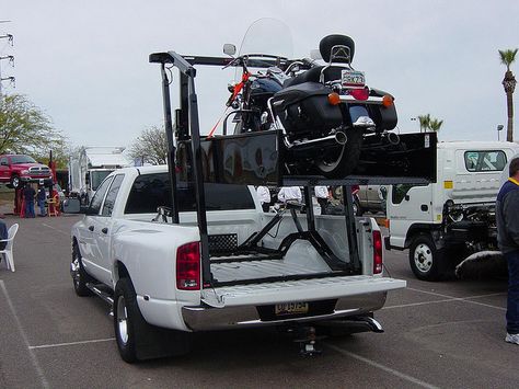 Motorcycle Loading Ramp, Custom Trucks For Sale, Dodge Ram Lifted, Lifted Trucks For Sale, Custom Lifted Trucks, Motorcycle Carrier, Truck Storage, Truck Mods, Lifted Chevy Trucks