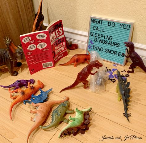 Dinosaur Jokes - Dinosnores Dinovember Activities, Pediatrics Aesthetic, Dinosaur Thanksgiving, Dinovember At The Library, Dinosaur Jokes, Winter Dinosaur, Dinovember Ideas, Dino Memes Love, Dino Memes Funny