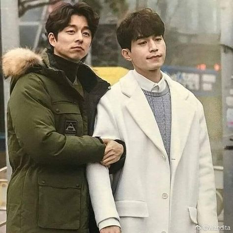 Adorables 💚 #GongYoo #LeeDongWook Lee Dong Wook Goblin, Goblin Gong Yoo, Goblin Korean Drama, Goblin Kdrama, Goblin The Lonely And Great God, Kim Go Eun, Korean Star, Dong Wook, Lee Dong Wook