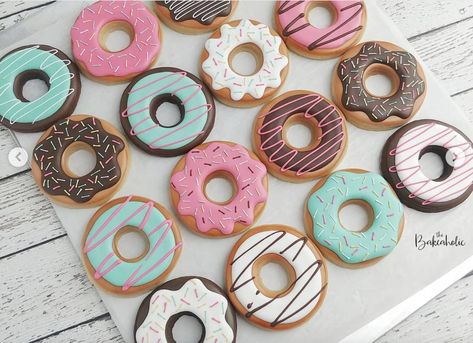 Doughnut Cookies, Donuts And Diapers, Donut Birthday Party Decorations, Donut Cookies, Donut Themed Birthday Party, Cookies Theme, Donut Birthday Parties, Sugar Cookie Designs, Summer Cookies