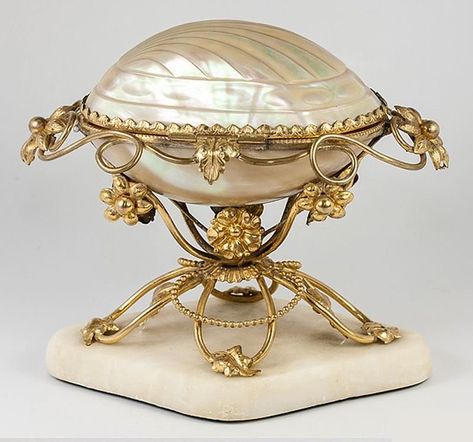 Antique French Mother of Pearl Jewelry Casket Egg Jewelry, Coat Blouse, Antique Vanity, Jewelry Casket, Musical Box, Mother Of Pearl Jewelry, Palais Royal, Music Jewelry, Magical Jewelry