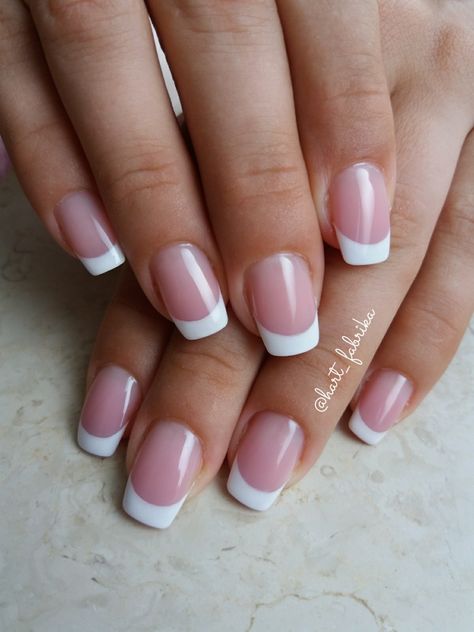 French manicure.Gel nails. French Manicure Squoval, French Manicure Couleur, Gel Nails French Tip, Manicure Gel Nails, French Manicure Gel Nails, French Manicure Gel, French Tip Gel, Nice Hands, French Tip Gel Nails