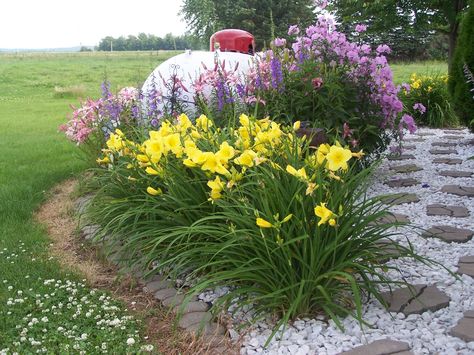 Hide that ugly old LP fuel tank Landscaping To Hide Propane Tank, Landscaping Around Propane Tank, Lp Tank Landscape, Landscape Around Propane Tank, Ways To Hide Propane Tank In Yard, Hide Propane Tank Ideas, Propane Tank Hide Cover Up, Propane Tank Landscaping Ideas, Hidden Propane Tank Ideas