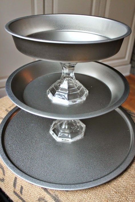 Dollar Tree Three Tier Tray, Dollar Store Cake Stand, Dollar Tree Cupcake Stand, Tree Cupcake Stand, Three Tier Tray, Deco Table Noel, Dollar Tree Decor, Dollar Tree Diy Crafts, Tiered Stand