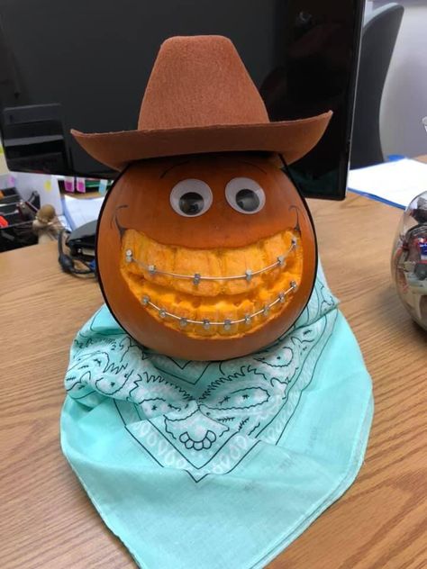 Carved pumpkin with braces! I used soda can tabs and wire Pumpkin With Braces, Soda Can Tabs, Can Tabs, Carved Pumpkin, Halloween Pumpkins Carvings, Pumpkin Halloween Decorations, Pumpkin Halloween, Soda Can, Halloween Pumpkin