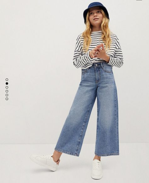 Mango Culotte Jeans, Wide Leg Patch Pocket Jeans Outfit, Patch Pocket Jeans Outfit, High Waisted Wide Leg Jeans Outfit Curvy, Culottes Jeans Outfit, Culotte Jeans Outfit, Denim Culottes Outfits, Denim Cullotes, Culotte Outfit