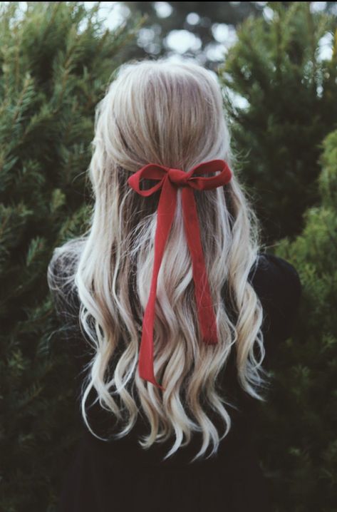 Red Hair Ribbon, Ribbon Braids, Half Up Half Down Hair Prom, Minako Aino, Braided Half Up, Holiday Hair, Ribbon Hairstyle, Hair Ribbons, Christmas Hairstyles