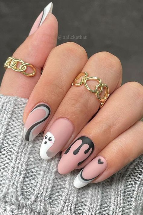 mix and match halloween nails , halloween nails, halloween nails, halloween nail art, halloween nails 2021 Ghost Nails, Holloween Nails, Halloween Acrylic Nails, Cute Halloween Nails, Gel Set, Spooky Treats, Burgundy Nails, Nails 2021, Thanksgiving Nails