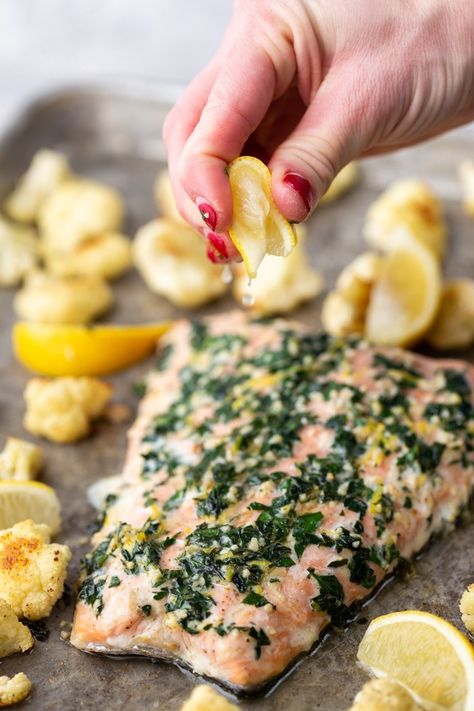 Sheet pan baked salmon, a lemon parsley garlic salmon Salmon Garlic, Oven Baked Salmon Recipes, Salmon Meal Prep, Creamy Dill Sauce, Oven Baked Salmon, Poached Salmon, Butter Salmon, Garlic Salmon, Easy Salmon