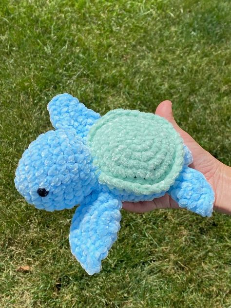 Crochet Turle Turtle Toy Turtle Stuffed Animal Small - Etsy Turtle Stuffed Animal, Crochet Turtle Pattern, Easy Crochet Animals, Confection Au Crochet, Crochet Turtle, Turtle Pattern, Crochet Animals Free Patterns, Kawaii Crochet, Fun Crochet