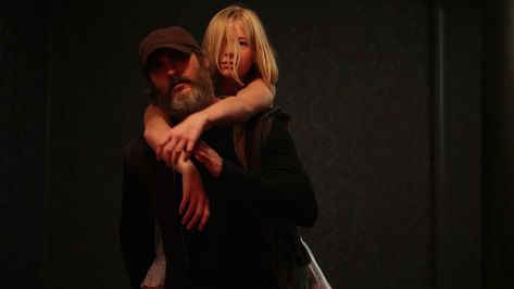 You Were Never Really Here movie 2018 Connie Britton, Men Quotes Funny, Good Movies On Netflix, Just Like Heaven, Maggie Gyllenhaal, 2018 Movies, Flirting Moves, Luke Evans, Flirting Memes