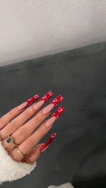 Valentine Nails Pink, Vday Nails, Red Acrylic Nails, Valentines Day Nails, Nail Designs Valentines, Long Acrylic Nails Coffin, Red Nail, Long Square Acrylic Nails, Rainbow Nails