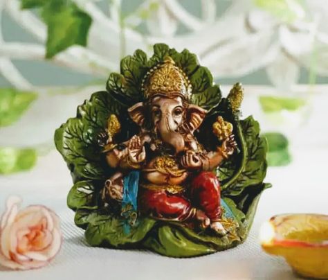 Blessed.... Ca Students, Ganapati Idol, Dashboard Decorations, Car Dashboard Decor, Bappa Photo, Dashboard Decor, Ganpati Bappa Photo, Sunflower Crochet, Ganesha Idol