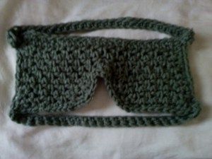 sleep-Mask, moss stitch Crochet Eye Mask, Sleep Mask Pattern, Crochet Mask, Crochet Eyes, Mask Pattern, Crochet Goodies, Moss Stitch, Polyester Yarn, Love Crochet