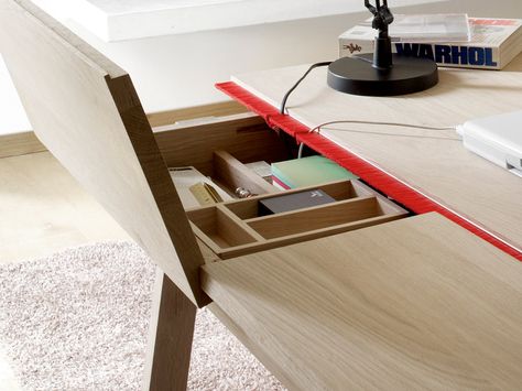 samuel accoceberry: landa desk for alki Solid Oak Desk, Desk Modern Design, Wooden Office Desk, Smart Desk, Minimalist Desk, Oak Desk, Workspace Inspiration, Modern Desk, Desk Design