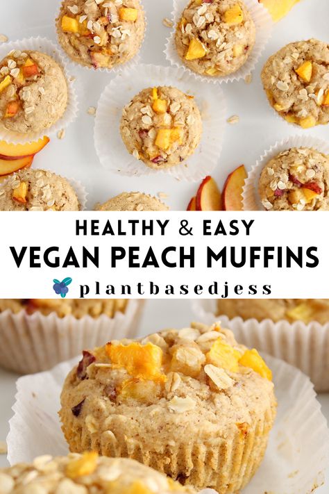 View on a few vegan peach muffins. Healthy Peach Muffins, Peach Oats, Vegan Picnic Food, Peach Muffin Recipes, Vegan Peach, Peach Muffins, Sweet Savory Recipes, Vegan Summer Recipes, Snack For Kids