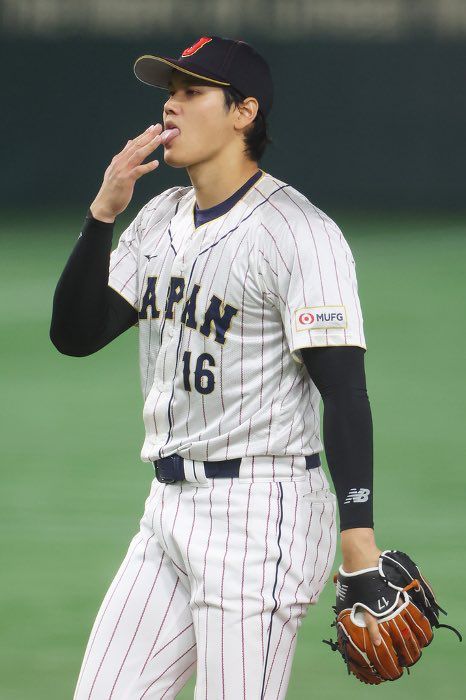 Shohei Ohtani Wbc, Shohei Ohtani Boyfriend Material, Hot Baseball Players, Baseball Guys, Rugby Men, Boyfriend Photos, Shohei Ohtani, Cute Asian Guys, Sports Lover