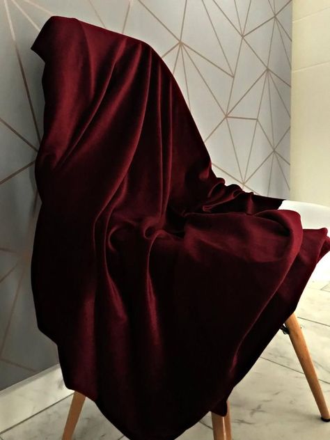 Maroon Aesthetic, Quilt Pillow Case, Potter Aesthetic, Aesthetic Apartment, Floral Bedding Sets, Makeover Tips, Aesthetic Living Room, Shades Of Burgundy, Lucky Colour