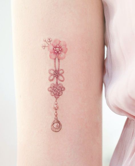 Colour Tattoo For Women, Charm Tattoo, Pink Tattoo, Ankle Tattoos For Women, Dragon Tattoo For Women, Wicked Tattoos, Red Ink Tattoos, Modern Tattoos, Cute Tattoos For Women