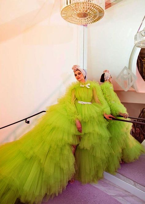 VOTE: Like Deepika's lime green gown? - Rediff.com movies Green Tulle Dress, Neon Green Dresses, Fashion Advisor, Deepika Padukone Style, Green Tulle, Green Gown, Ruffles Fashion, Ladies Night, Green Life