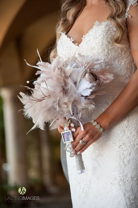 Feather Bouquet, Wrap Flowers, Wedding Hall Decorations, Bridal Brooch Bouquet, Wedding Bouquets Bride, Beige Wedding, How To Wrap, How To Wrap Flowers, Gatsby Wedding