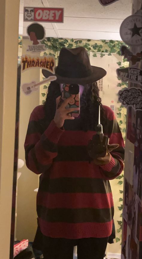 Freddy Krueger Costume, Horror Halloween Costumes, Classy Halloween Costumes, Classy Halloween, Halloween Costume Outfits, Horror Halloween, Scary Movie, Freddy Krueger, Boarding School