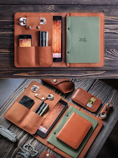 Small Leather Projects Ideas, Leathercraft Ideas, Diy Leather Projects, Leather Wallet Pattern, Leather Craft Projects, Leather Portfolio, Ipad Mini Case, Leather Artisan, Choose Your Style