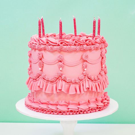 Ruffles Cake, Lambeth Cake, Old Cake, Beautiful Cake Designs, Vintage Pipes, Pink Birthday Cakes, Icing Tips, Ruffle Cake, Cake Trends