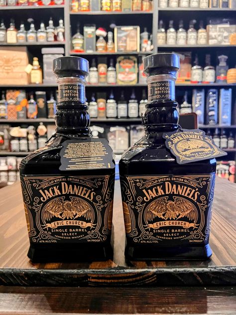 2020 & 2021 Jack Daniels Single Barrel Select. “Eric Church Special Edition” Jack Daniels Single Barrel, Cocktail Drinks Alcoholic, Whisky Drinks, Cocktail Photography, American Whiskey, Eric Church, Tennessee Whiskey, Jack Daniel, Jack Daniels