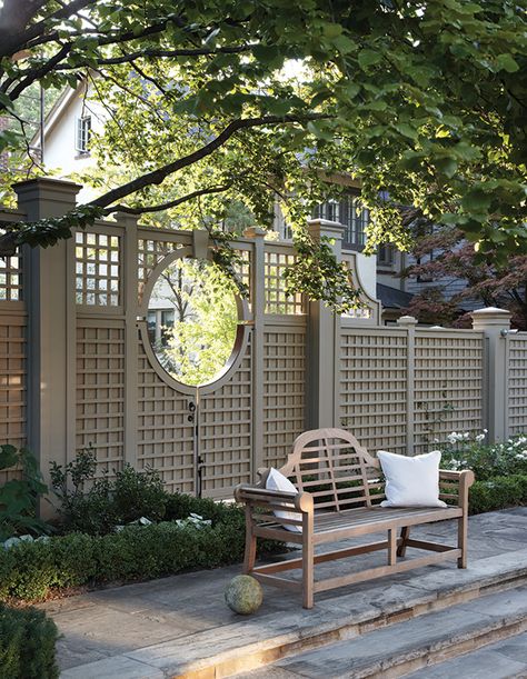 Backyard Garden Patio, Lattice Fence, Modern Landscape Design, Patio Garden Design, Casa Exterior, Sunrooms, Landscape Plans, Backyard Garden Design, Backyard Fences