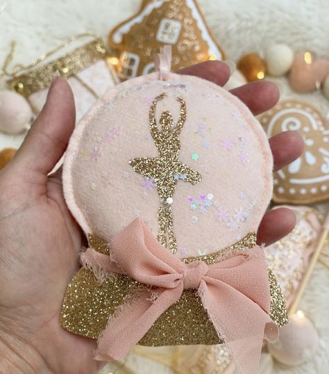 Nutcracker Felt Ornaments, Felt Nutcracker Ornaments, Nutcracker Felt, Felt Nutcracker, Nutcracker Embroidery, Castle Embroidery, Villa Rosa, Nutcracker Ornaments, Sugar Plum