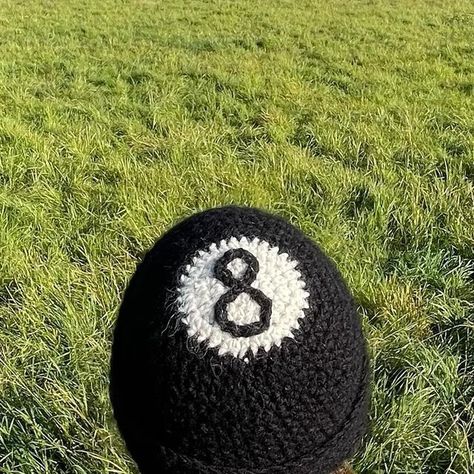 8 Ball Crochet Hat, Crochet 8 Ball, Crochet Fairy, Creamy Blonde, Art Basics, Crochet Design Pattern, Crochet Clothing And Accessories, Crochet Stitches For Beginners, Yarn Thread