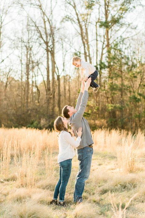 Jt Birthday, Father Son Pictures, Father Daughter Pictures, Father Son Photos, Mother Son Photos, Father Daughter Photos, Outdoor Family Photoshoot, Toddler Pictures, Family Mini Sessions