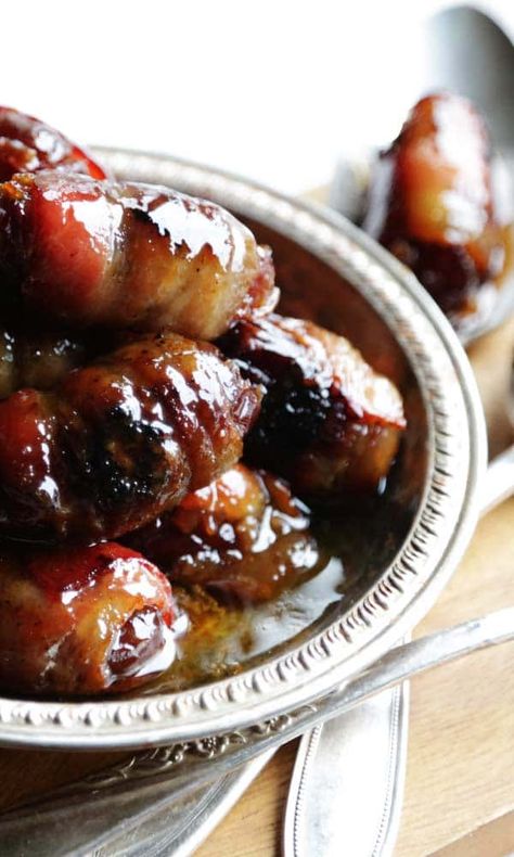 Stuff with goat cheese. Bake instead of fry. 1/2 way thru bake time dreg in bourbon mixture. Wrapped Dates, Brown Sugar Bacon, Bacon Wrapped Dates, Brown Sugar Recipes, Date Recipes, Small Bites, Bacon Wrapped, Yummy Appetizers, Appetizer Snacks