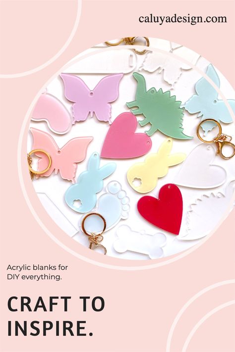 DIY gift making with Cricut to make your loved ones SMILE 🥰 All of our shapes are deigned by our team, so you won't find these exact shapes anywhere! Wholesale discount also available. #cricutcraft #cricutproject #cricutmade #cricutbeginner #diykeychain #diygift #diychristmasgift #diytag #cameosilhouette #cameo4 #vinylcraft Gift Tag Cricut, Tag Cricut, Diy Gift Tag, Sticker Making, How To Use Cricut, Acrylic Blanks, Gift Making, Gift Tags Diy, Free Hand Drawing