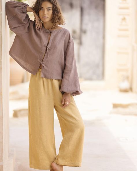 Meet one of our bestsellers: the Linen Lounge Pants.💛 Perfect for warm days and made from 100% linen, they are available in multiple colors and can be styled in many ways. We’ve paired them with our new Blouse from Celestial Garden Collection and our beloved Wrap Top! Discover the versatility and comfort of these must-have pants and elevate your wardrobe today.˖°𓇼🌊⋆🐚🫧 #LinenPants #LinenBlouse #EcoFriendlyFashion #SummerStyle Catalogue Shoot, Celestial Garden, Linen Lounge Pants, Linen Lounge, Linen Summer, Fitness Inspiration Body, Eco Friendly Fashion, Linen Blouse, Linen Clothes