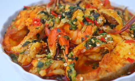 Sisi Yemmie Shows Us How to Make Her Special Seafood Okra using Barracuda Fish | WATCH | BellaNaija Nigerian Seafood Okra Soup, Seafood Okra Soup, Barracuda Fish, Okra Soup Recipe, Nigerian Food Recipes, Okra Soup, Fish Stew Recipes, African Recipes Nigerian Food, Okra Recipes