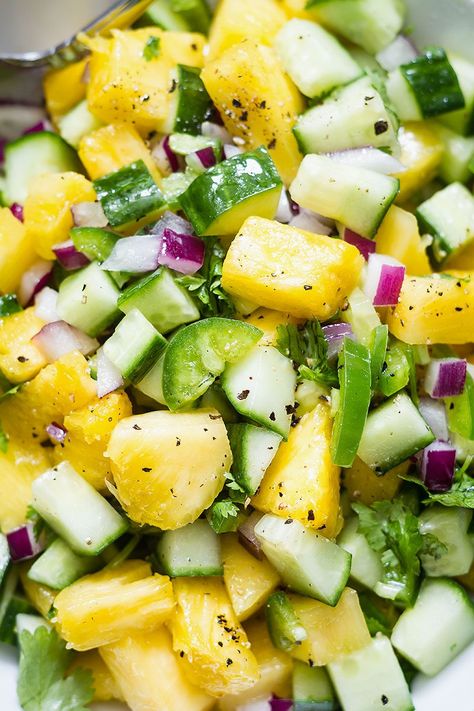 Pineapple Jalapeño Cucumber Salad Recipe — Eatwell101 Pineapple Cucumber, Best Summer Salads, Pineapple Recipes, Cucumber Recipes Salad, Cucumber Recipes, Summer Salad Recipes, Nutrition Guide, Diet Keto, Cucumber Salad