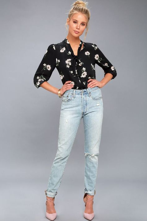 Trendy Work Outfit, Dress Up Jeans, Dressy Shirts, Womens Tops Dressy, Work Dresses For Women, Womens Business Casual, Black Floral Print, Casual Work Outfits, Work Outfits Women