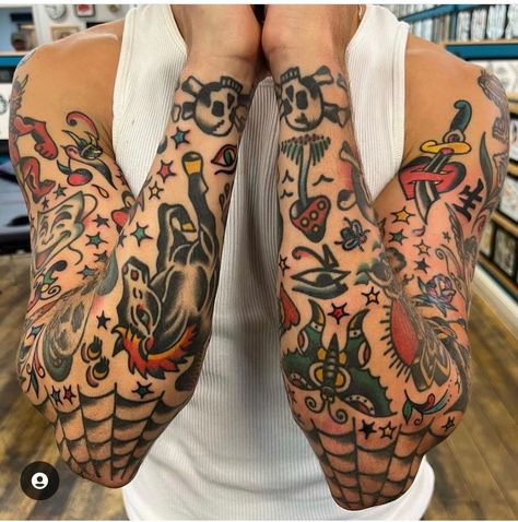 Colored American Traditional Tattoos, Colorful American Traditional Tattoo, Colored Tattoo Sleeve, American Traditional Patchwork, Traditional Tattoo Aesthetic, Old School Color Tattoo, American Traditional Tattoos Color, Traditional Patchwork Tattoo Sleeve, American Traditional Tattoos Men